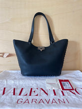Carica l'immagine nel visualizzatore di Gallery, Valentino Borsa Shopping Piccola Rockstud In Vitello Granato