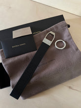 Carica l'immagine nel visualizzatore di Gallery, Bottega Veneta Portachiavi in pelle