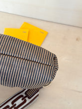 Carica l'immagine nel visualizzatore di Gallery, Fendi Chef Limited Edition FF Traforate Marrone