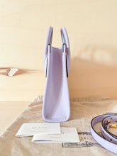 Carica l'immagine nel visualizzatore di Gallery, Gucci Mini Tote Canvas GG Jumbo Lilla