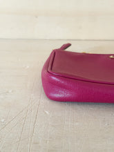 Carica l'immagine nel visualizzatore di Gallery, Fendi Pochette Ciclamino