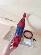 Carica l'immagine nel visualizzatore di Gallery, Gucci Jackie 1961 Small Limited Edition Bicolor