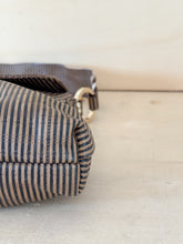 Carica l'immagine nel visualizzatore di Gallery, Fendi Chef Limited Edition FF Traforate Marrone