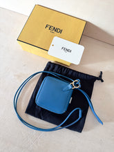 Carica l'immagine nel visualizzatore di Gallery, Fendi Portamonete FF Color Petrolio