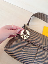 Carica l'immagine nel visualizzatore di Gallery, Fendi Chef Limited Edition FF Traforate Marrone