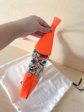 Carica l'immagine nel visualizzatore di Gallery, Gucci Jackie 1961 Arancione Fluo