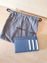 Carica l'immagine nel visualizzatore di Gallery, Balenciaga Portacarte & Monete Lungo Color Blue Jeans