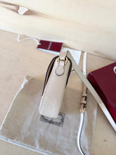 Carica l'immagine nel visualizzatore di Gallery, Gucci Borsa Mini GG Gilbert Color Beige Burro