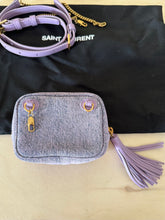 Carica l'immagine nel visualizzatore di Gallery, Saint Laurent portamonete con tracolla Lou