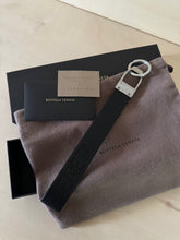 Carica l'immagine nel visualizzatore di Gallery, Bottega Veneta Portachiavi in pelle