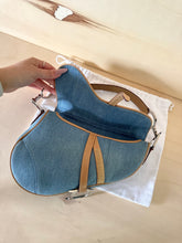 Carica l'immagine nel visualizzatore di Gallery, Dior Saddle Denim Vintage