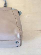 Carica l'immagine nel visualizzatore di Gallery, Fendi Peekaboo Selleria Limited Edition Bicolor Small