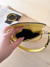 Carica l'immagine nel visualizzatore di Gallery, Prada Borsa Mini Cleo Gialla