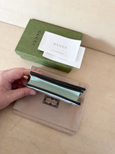 Carica l'immagine nel visualizzatore di Gallery, Gucci Portafoglio Compact GG Ophidia Verde Acqua