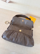 Carica l'immagine nel visualizzatore di Gallery, Fendi Chef Limited Edition FF Traforate Marrone