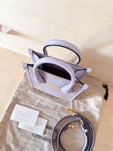 Carica l'immagine nel visualizzatore di Gallery, Gucci Mini Tote Canvas GG Jumbo Lilla