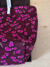 Carica l'immagine nel visualizzatore di Gallery, Gucci Heartbit Tote Bag Limited Edition
