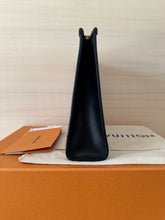 Carica l'immagine nel visualizzatore di Gallery, Louis Vuitton Pochette Toilette Limited Edition 1854 Grey