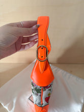 Carica l'immagine nel visualizzatore di Gallery, Gucci Jackie 1961 Arancione Fluo