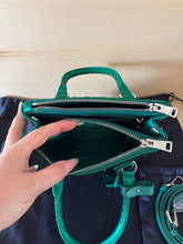 Carica l'immagine nel visualizzatore di Gallery, Prada Mini Galleria Cristalli Verde Smeraldo