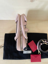 Carica l'immagine nel visualizzatore di Gallery, Valentino borsa a mano Limited edition
