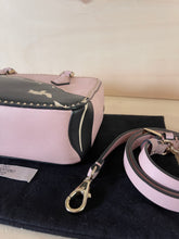 Carica l'immagine nel visualizzatore di Gallery, Valentino borsa a mano Limited edition