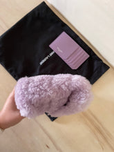 Carica l'immagine nel visualizzatore di Gallery, Saint Laurent Puffer Pouch