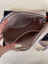 Carica l'immagine nel visualizzatore di Gallery, Valentino borsa a mano Limited edition