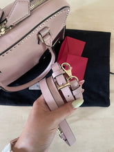 Carica l'immagine nel visualizzatore di Gallery, Valentino borsa a mano Limited edition