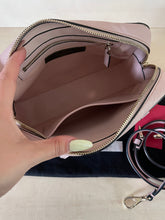 Carica l'immagine nel visualizzatore di Gallery, Valentino borsa a mano Limited edition