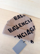 Carica l&#39;immagine nel visualizzatore di Gallery, Balenciaga Cappello Lana Logo Beige
