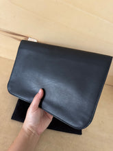 Carica l'immagine nel visualizzatore di Gallery, Fendi Pochette 2Jours Nera
