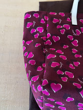 Carica l'immagine nel visualizzatore di Gallery, Gucci Heartbit Tote Bag Limited Edition

