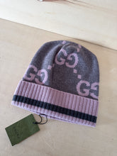 Carica l&#39;immagine nel visualizzatore di Gallery, Gucci Cappello GG In Cashmere Lilla &amp; Antracite
