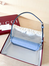 Carica l&#39;immagine nel visualizzatore di Gallery, Gucci Borsa Luce Misura Mini
