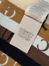 Carica l'immagine nel visualizzatore di Gallery, Gucci Sciarpa Multicolor Scritte Logo
