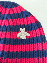 Carica l&#39;immagine nel visualizzatore di Gallery, Gucci Cappellino In Lana Con Dettaglio Ape
