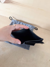 Carica l'immagine nel visualizzatore di Gallery, Balenciaga Portafoglio Compact Donna Nero Logo
