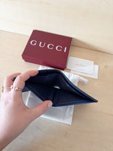 Carica l'immagine nel visualizzatore di Gallery, Gucci Portafoglio Uomo GG Jumbo Blu
