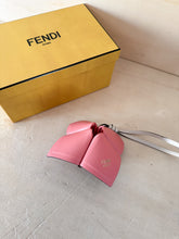 Carica l'immagine nel visualizzatore di Gallery, Fendi Charm Fortune Teller Tricolor
