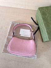 Carica l'immagine nel visualizzatore di Gallery, Gucci Borsa Mini Aphrodite Rosa Cipria
