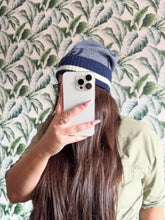 Carica l&#39;immagine nel visualizzatore di Gallery, Gucci Cappellino Cashmere GG Jumbo Blu &amp; Bianco
