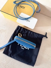 Carica l&#39;immagine nel visualizzatore di Gallery, Fendi Portamonete FF Color Petrolio
