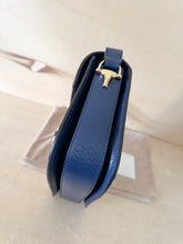Carica l&#39;immagine nel visualizzatore di Gallery, Gucci Horsebit 1955 Media Rafia &amp; Pelle
