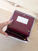 Carica l&#39;immagine nel visualizzatore di Gallery, Gucci GG Marmont Wallet On Chain Bicolor
