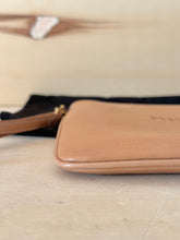 Carica l&#39;immagine nel visualizzatore di Gallery, Saint Laurent Clutch Rive Gauche
