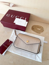 Carica l'immagine nel visualizzatore di Gallery, Gucci Borsa Gilbert Mini Con Zip
