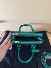 Carica l&#39;immagine nel visualizzatore di Gallery, Prada Mini Galleria Cristalli Verde Smeraldo
