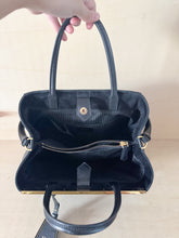 Carica l&#39;immagine nel visualizzatore di Gallery, Fendi Borsa 2Jours Nera Grande
