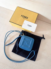 Carica l&#39;immagine nel visualizzatore di Gallery, Fendi Portamonete FF Color Petrolio
